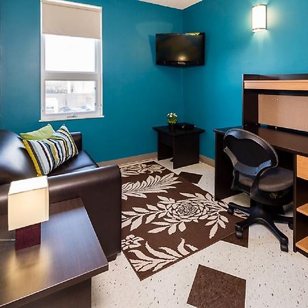 Uwinnipeg Downtown Hostel Extérieur photo